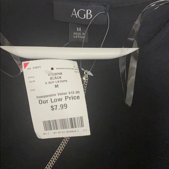 Black ruffle sleeve top - Picture 2 of 4